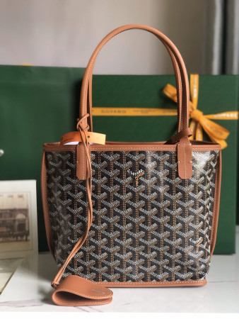 Goyard Anjou Mini Bag 20 cm x 10 cm x 20 cm