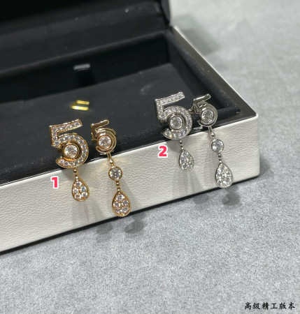 Chanel 5-word Earrings