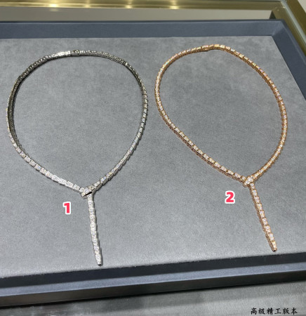 Bvlgari Thin snake Necklace(No refund or exchange)