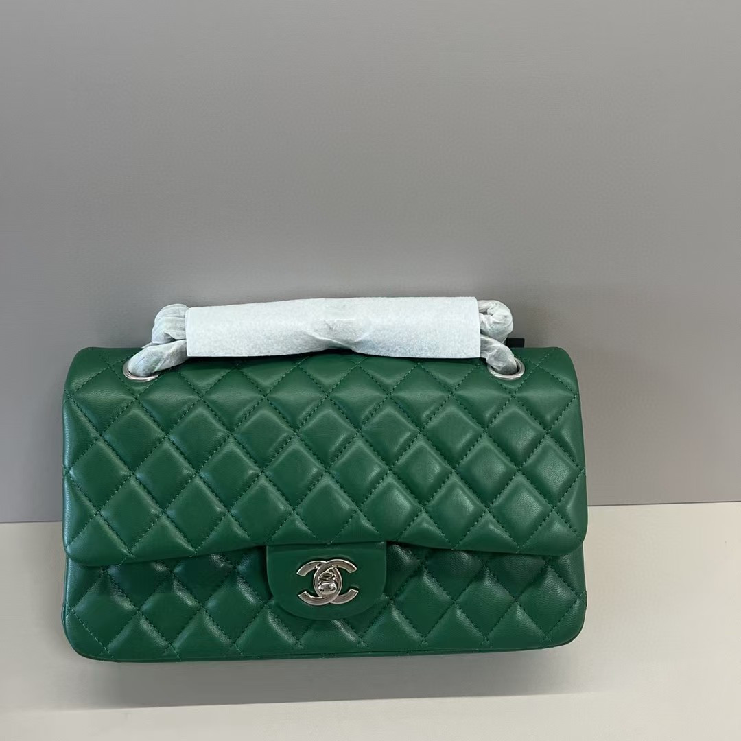 Chanel Flap Bag 25x15x6cm