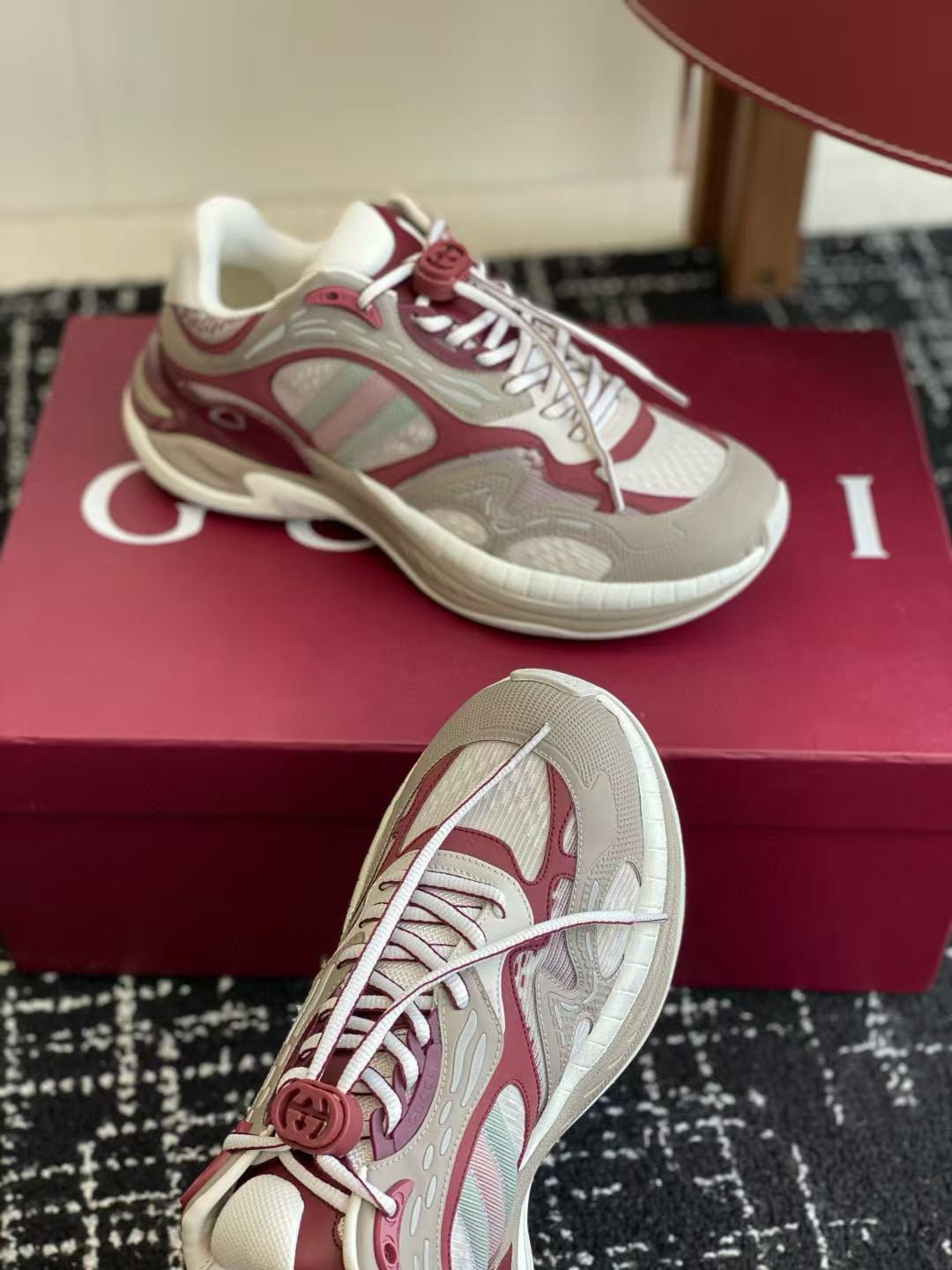 UA Gucci 2.0 Sneaker