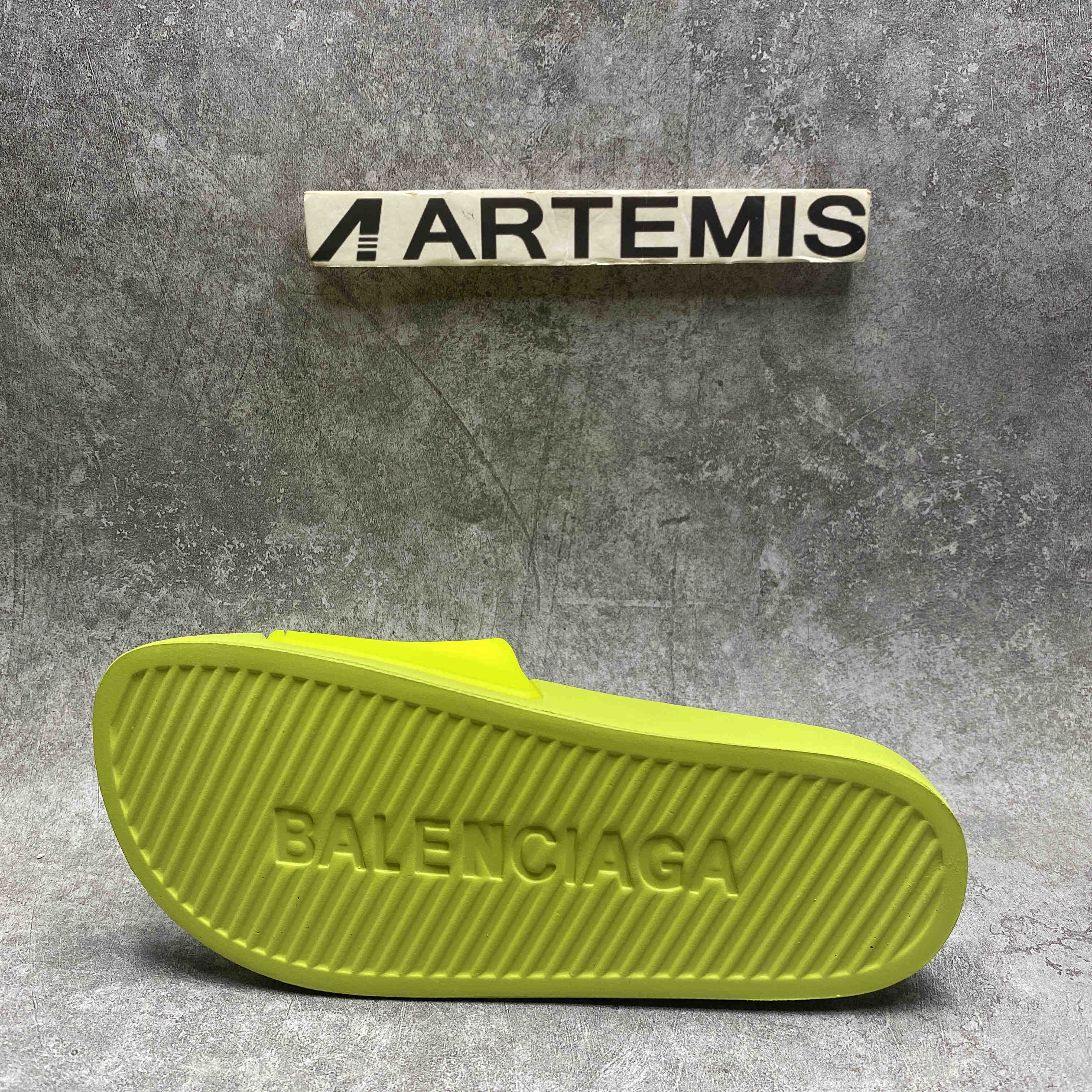 Balenciaga Pool Slide Lime