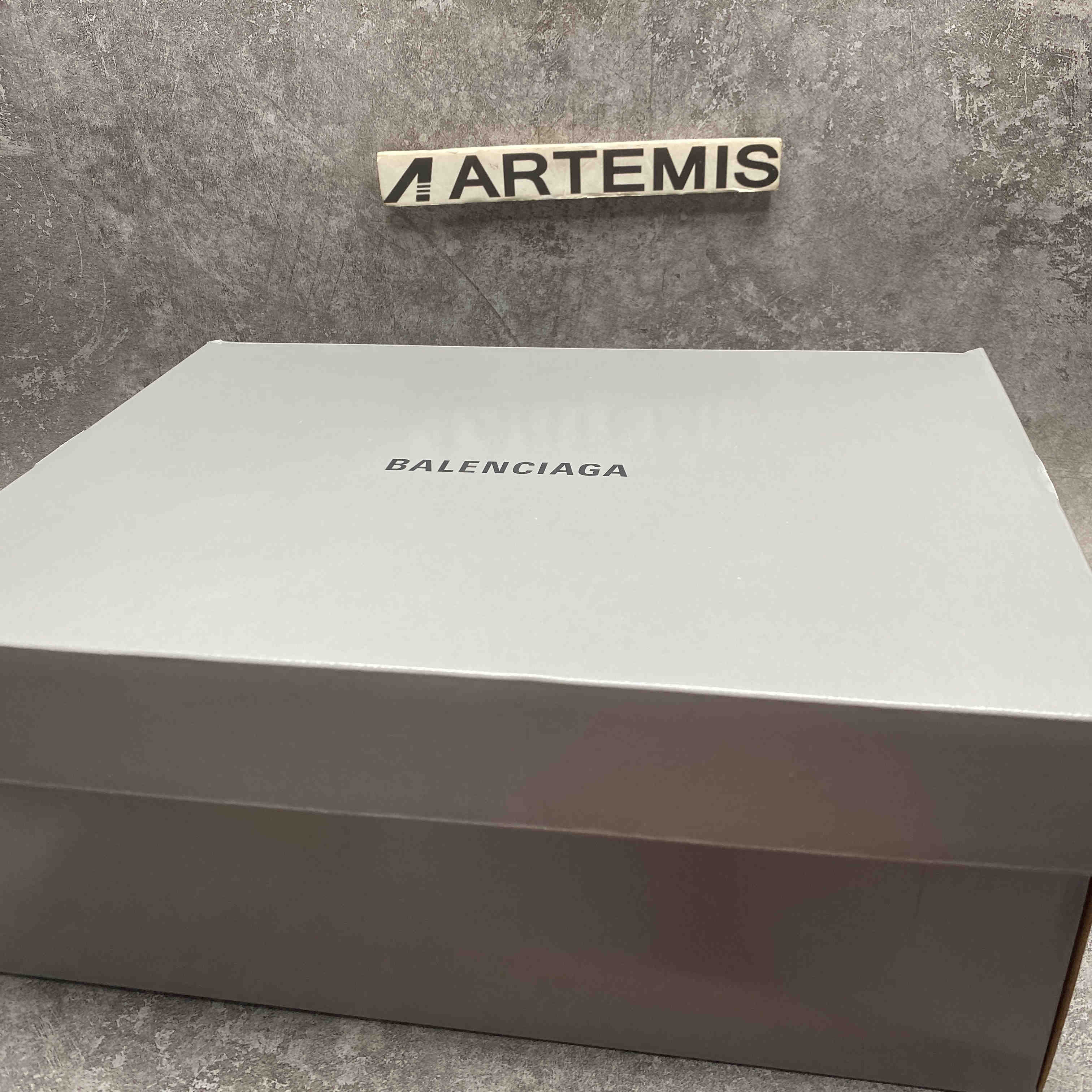 ua Balenciaga snkrs black WFLGY 1000