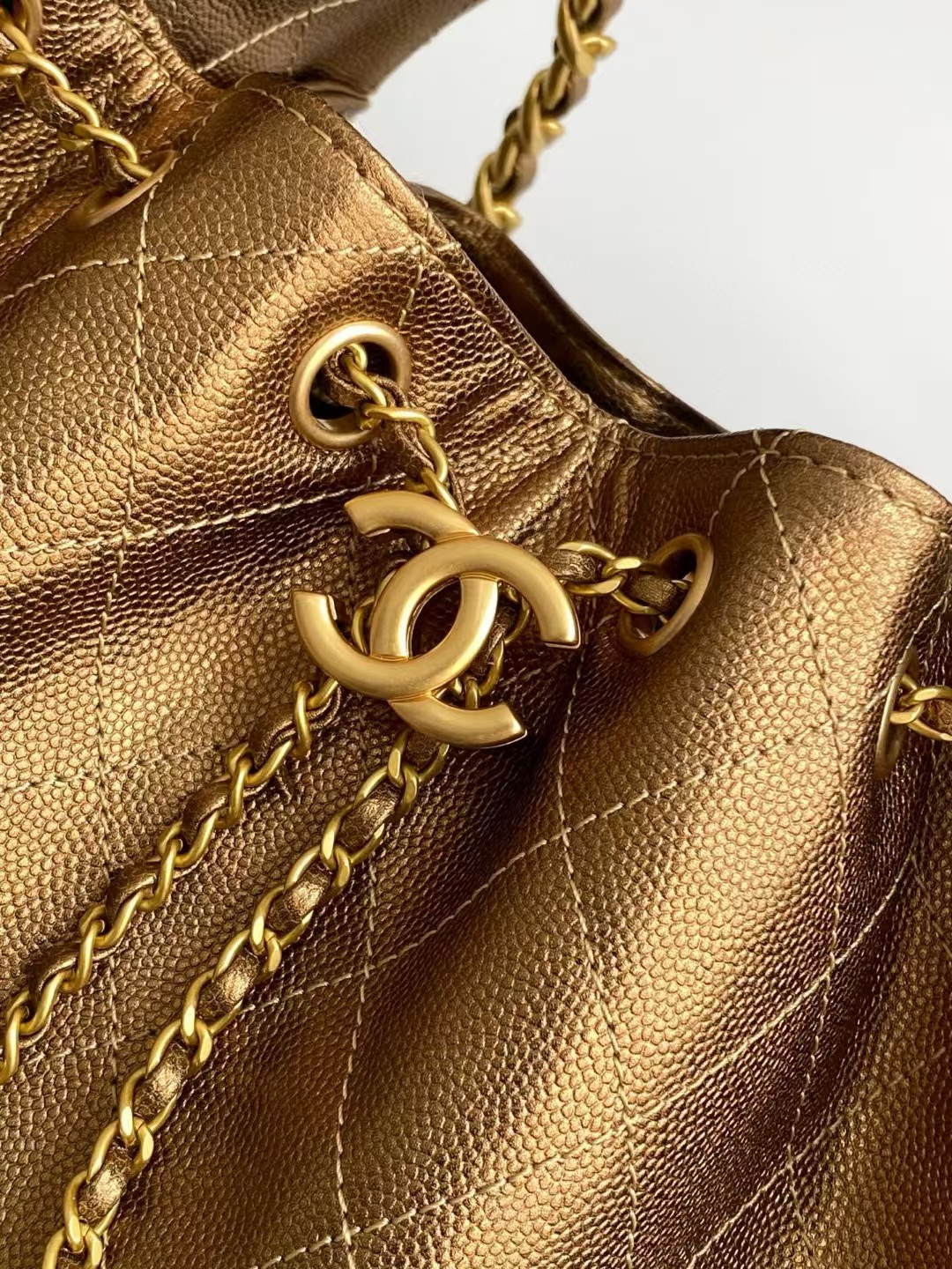 CHANEL 25C Bucket Bag 26x30x14cm