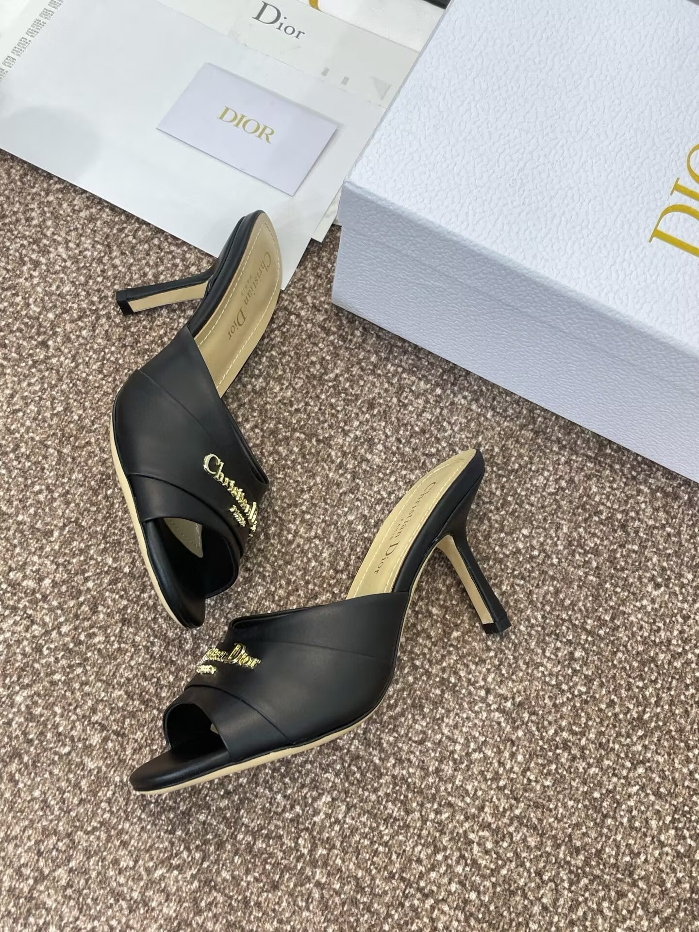 UA Dior Heeled Slide