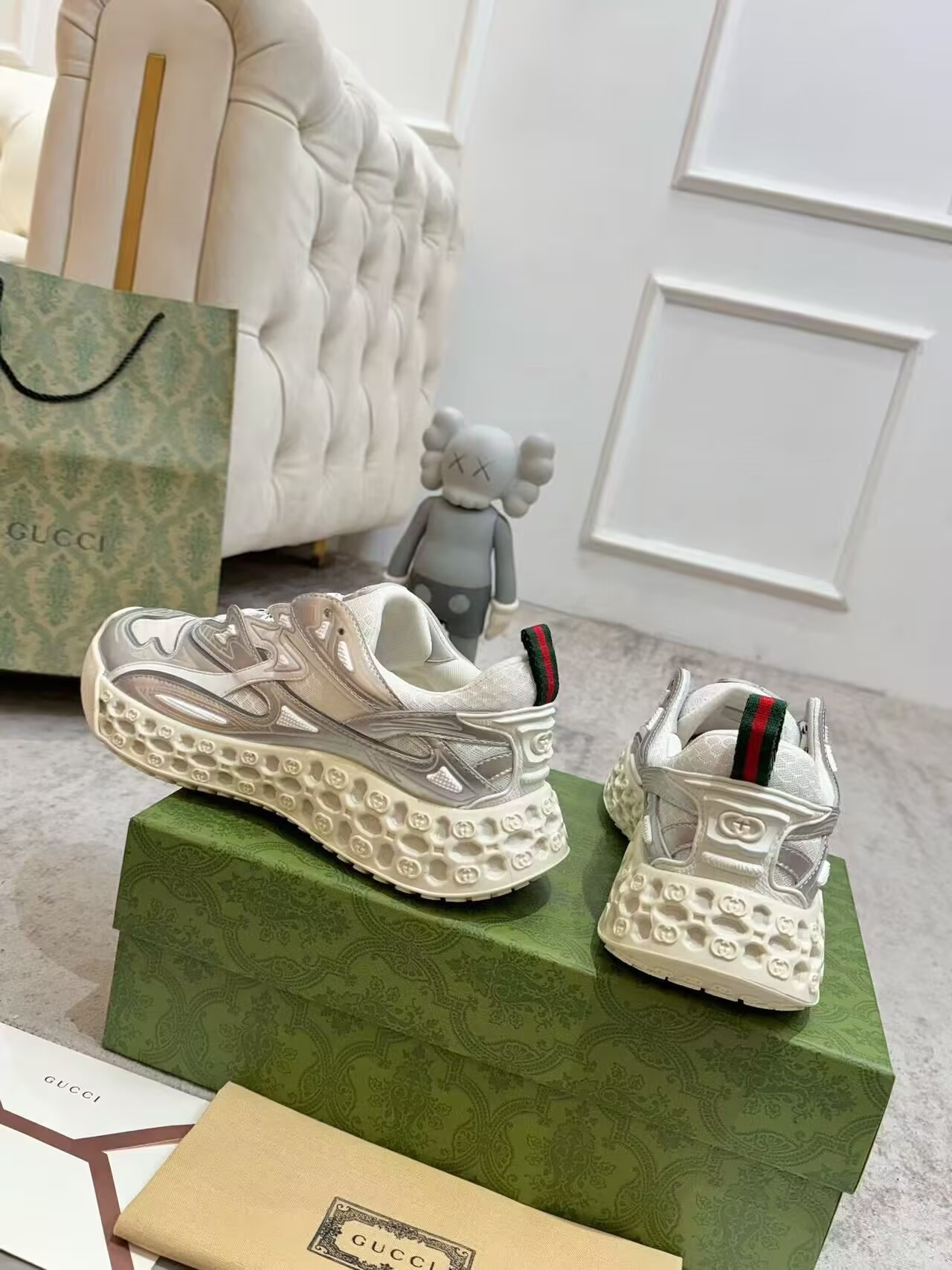 UA Gucci cub3d Sneaker
