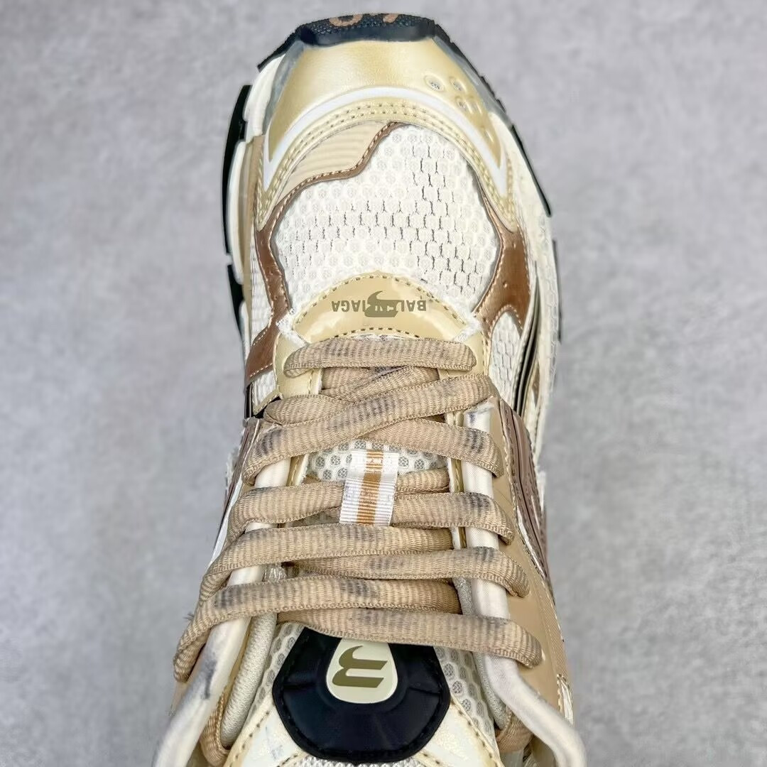 UA Balenciaga Runner Sneaker