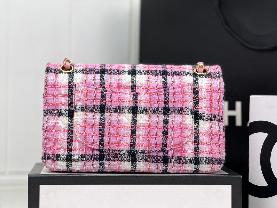 CHANEL CLASSIC HANDBAG 25cm