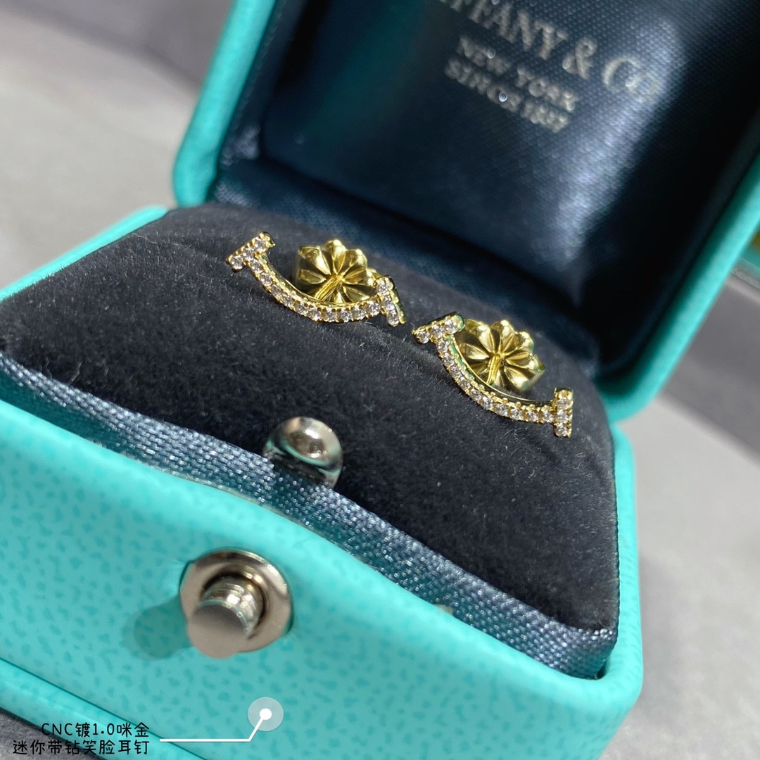 Tiffany & Co. Mini Smile With diamond Stud Earrings