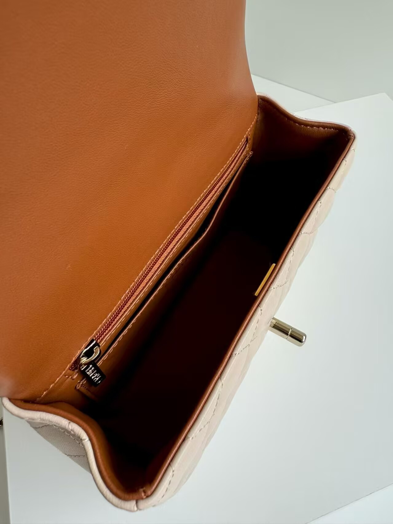 CHANEL Mini CF handle 20x12x6cm