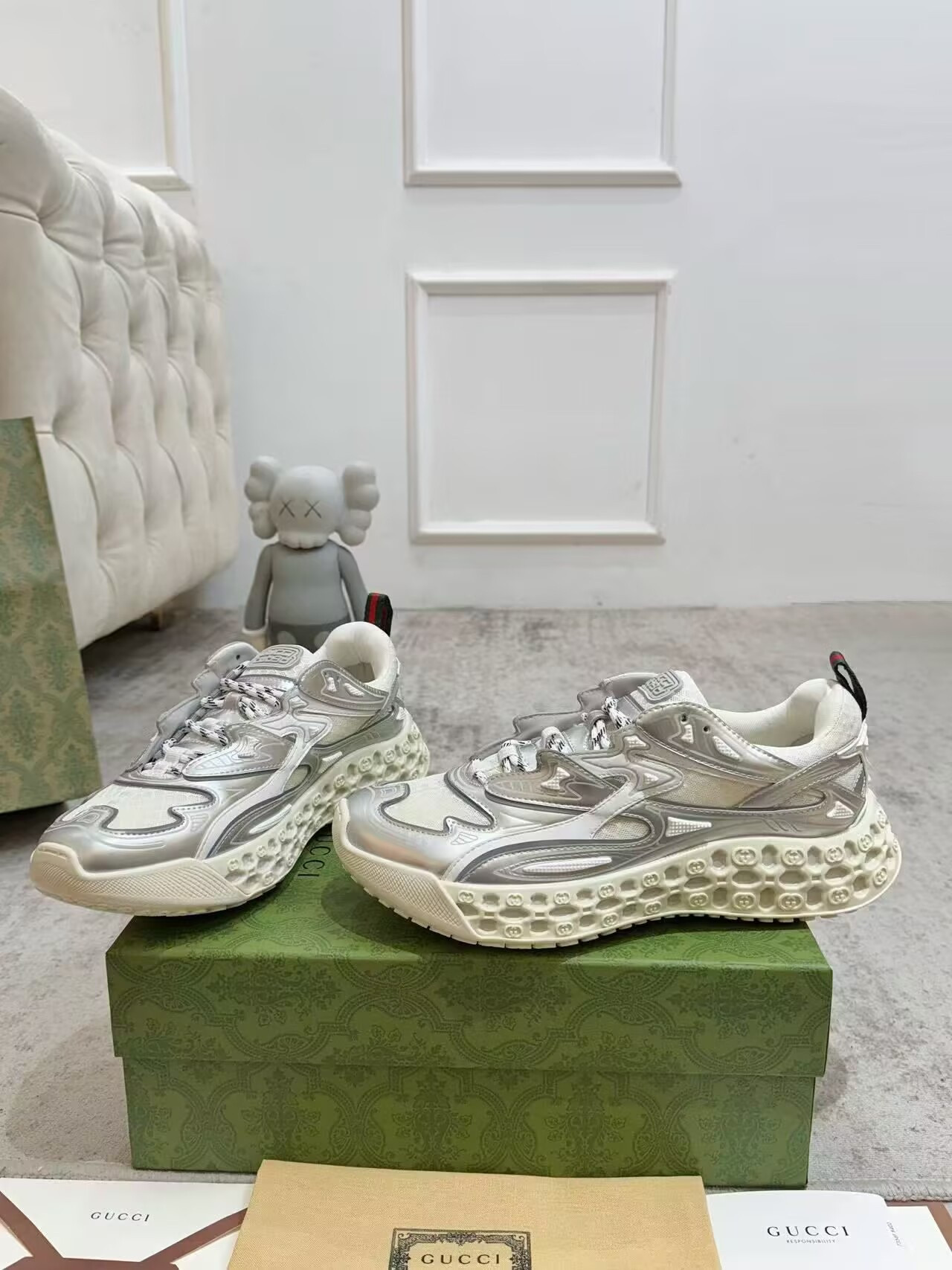 UA Gucci cub3d Sneaker