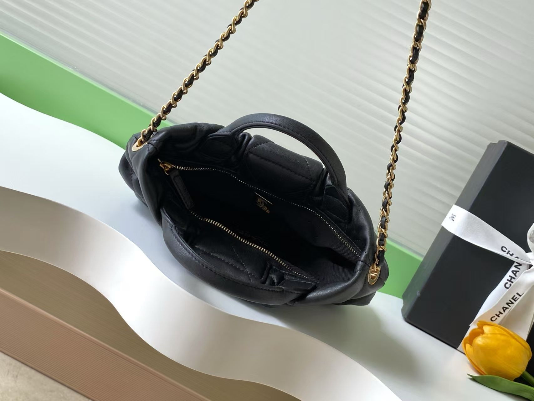 Chanel Mini Bow Bag 18x26x5cm