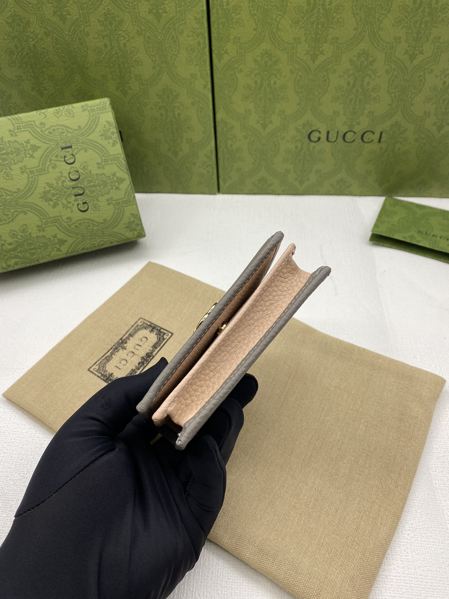 GUCCI HUHU card wallet 11x8.5x3cm