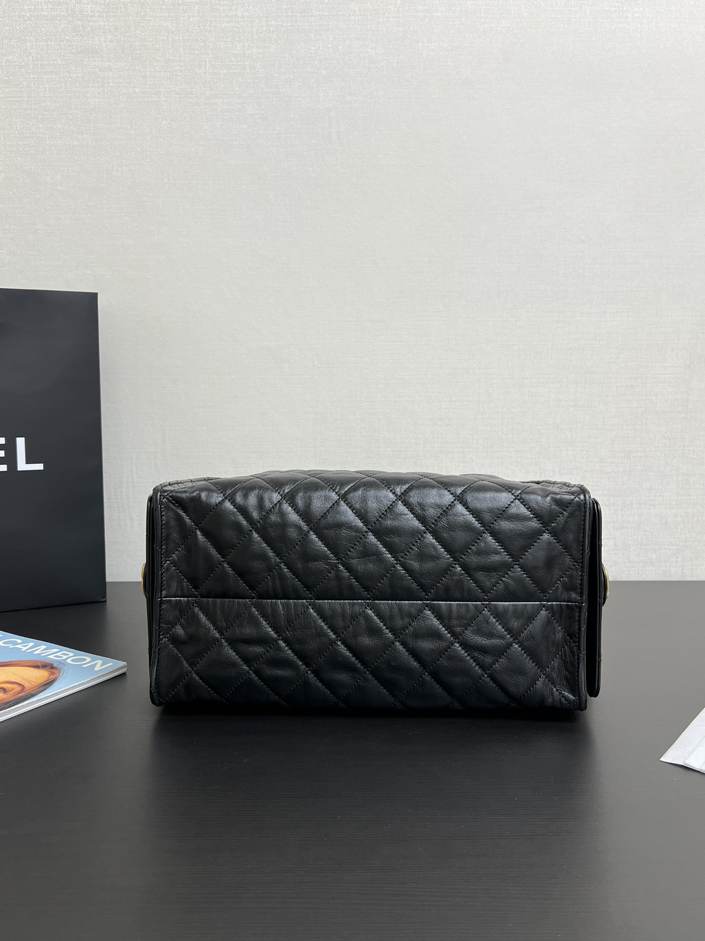 CHANEL 25C Bucket BAG 40x30x15cm