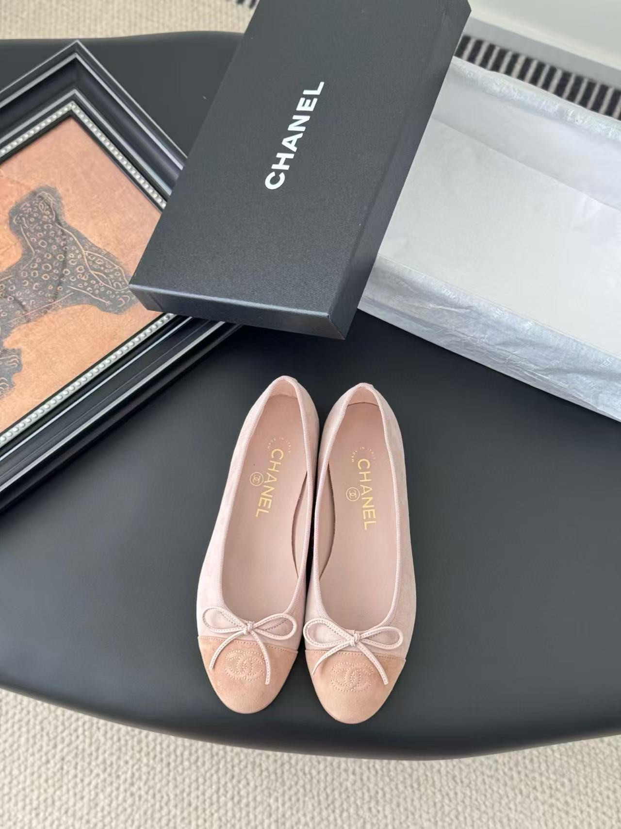 UA Chanel Ballet flats