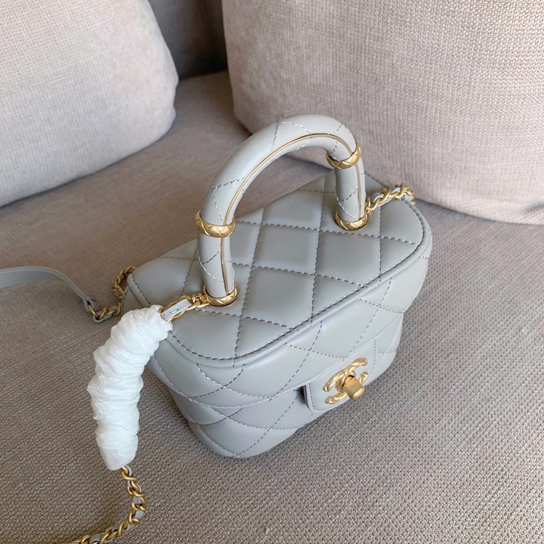 Chanel 23s vanity make up bag