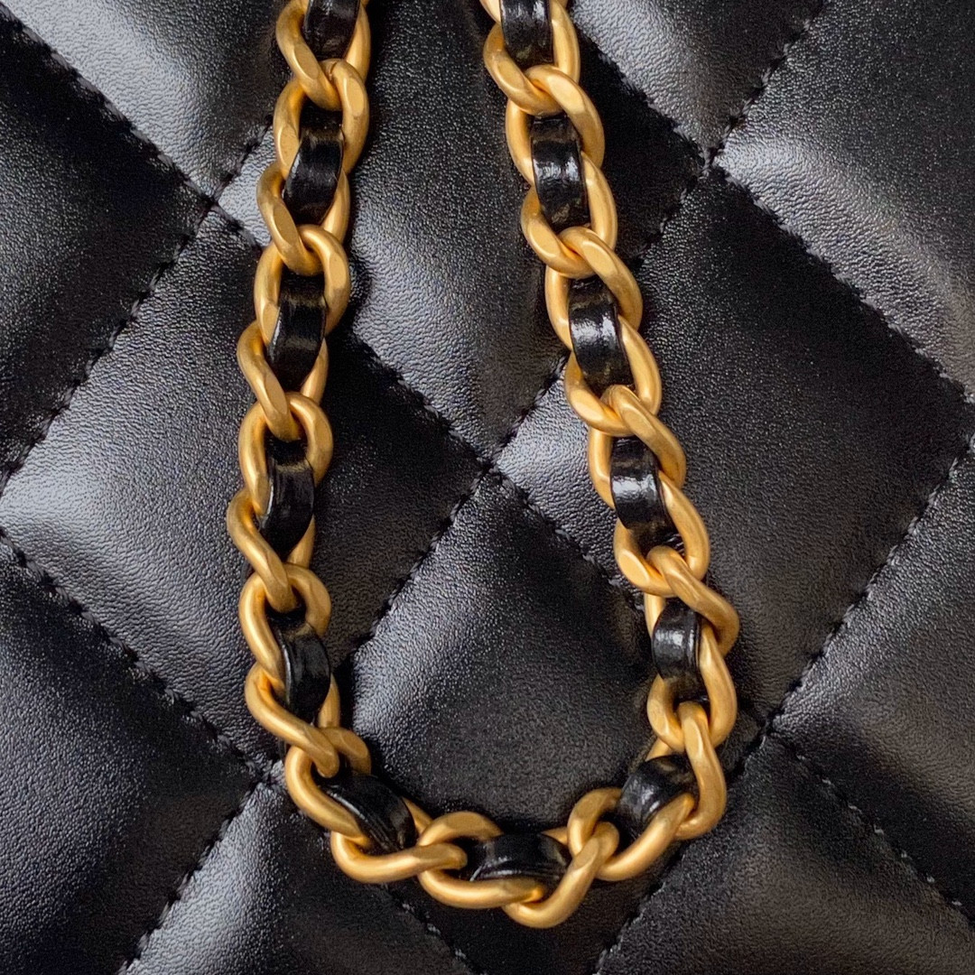 CHANEL FLAP BAG BLACK 22×14.5×8cm