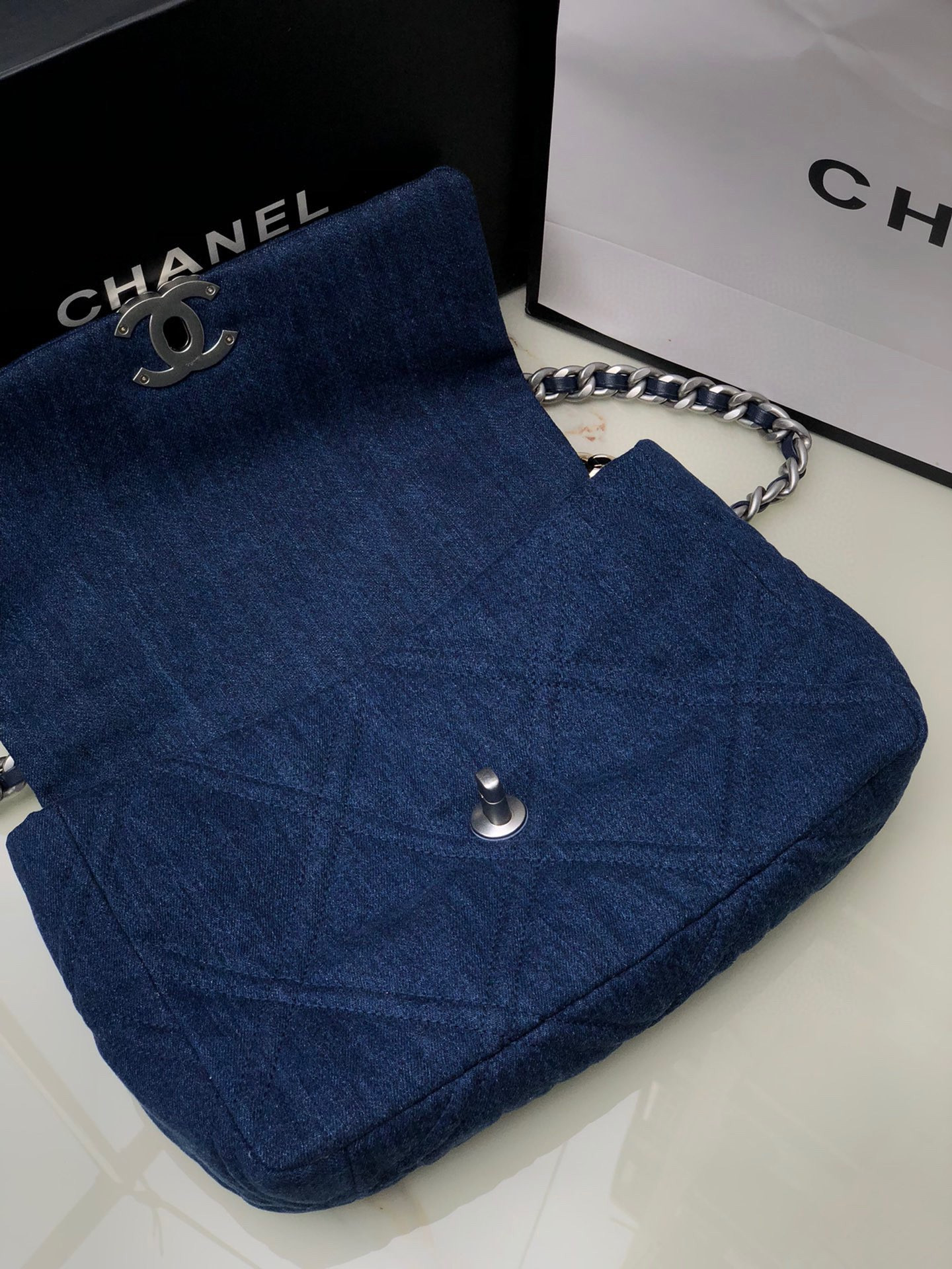 CHANEL 19 LARGE HANDBAG, Gold-Tone, Silver-Tone & Ruthenium-Finish Metal Blue 7.8 × 11.7 × 3.9 in