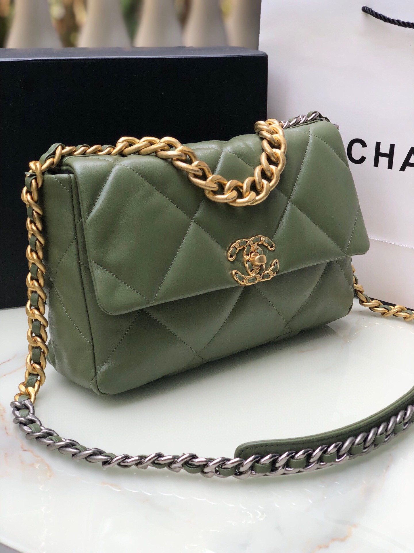 CHANEL 19 LARGE HANDBAG Shiny Leather, Gold-Tone, Silver-Tone & Ruthenium-Finish Metal Dark Green 7.8 × 11.7 × 3.9 in