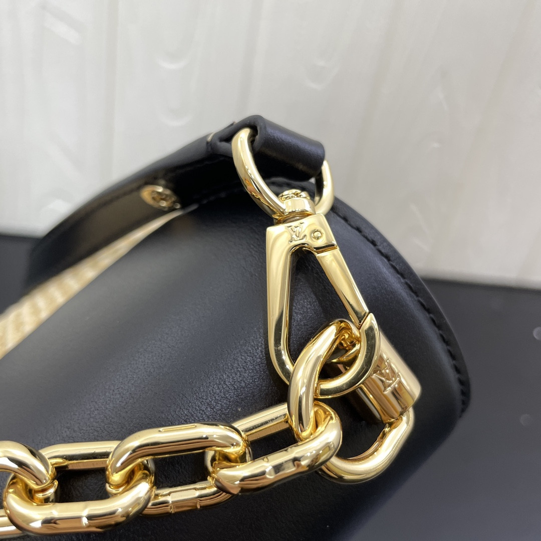 LOUIS VUITTON GO-14 MM Black 9.1 x 6.3 x 3.9 inches