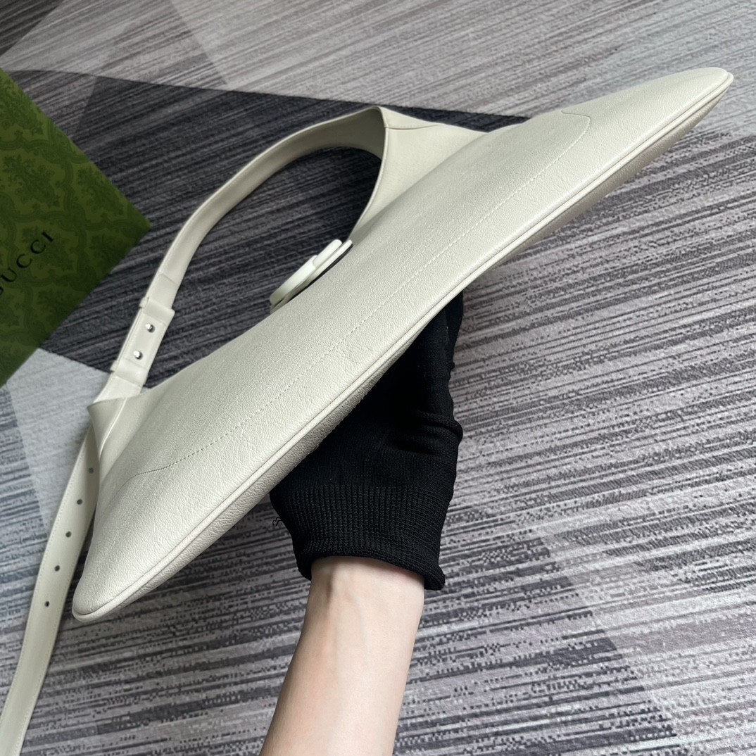 GUCCI APHRODITE LARGE SHOULDER BAG WHITE 18"W x 11.8"H x 0.8"D