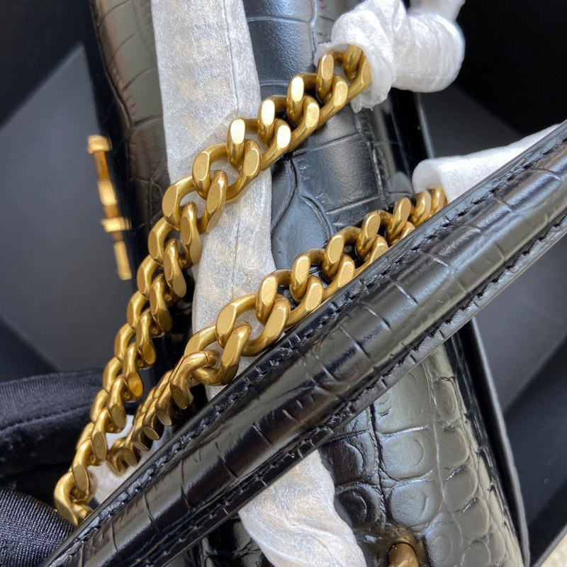 YSL SUNSET MEDIUM IN CROCODILE-EMBOSSED LEATHER BLACK 8 X 6.2 X 2.5 INCHES