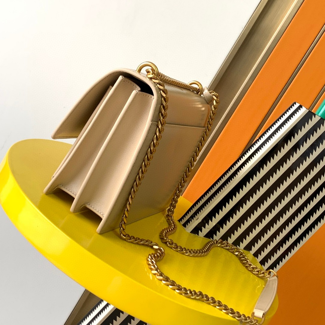 YSL SUNSET MEDIUM IN COATED-BARK LEATHER BEIGE 8 X 6.2 X 2.5 INCHES