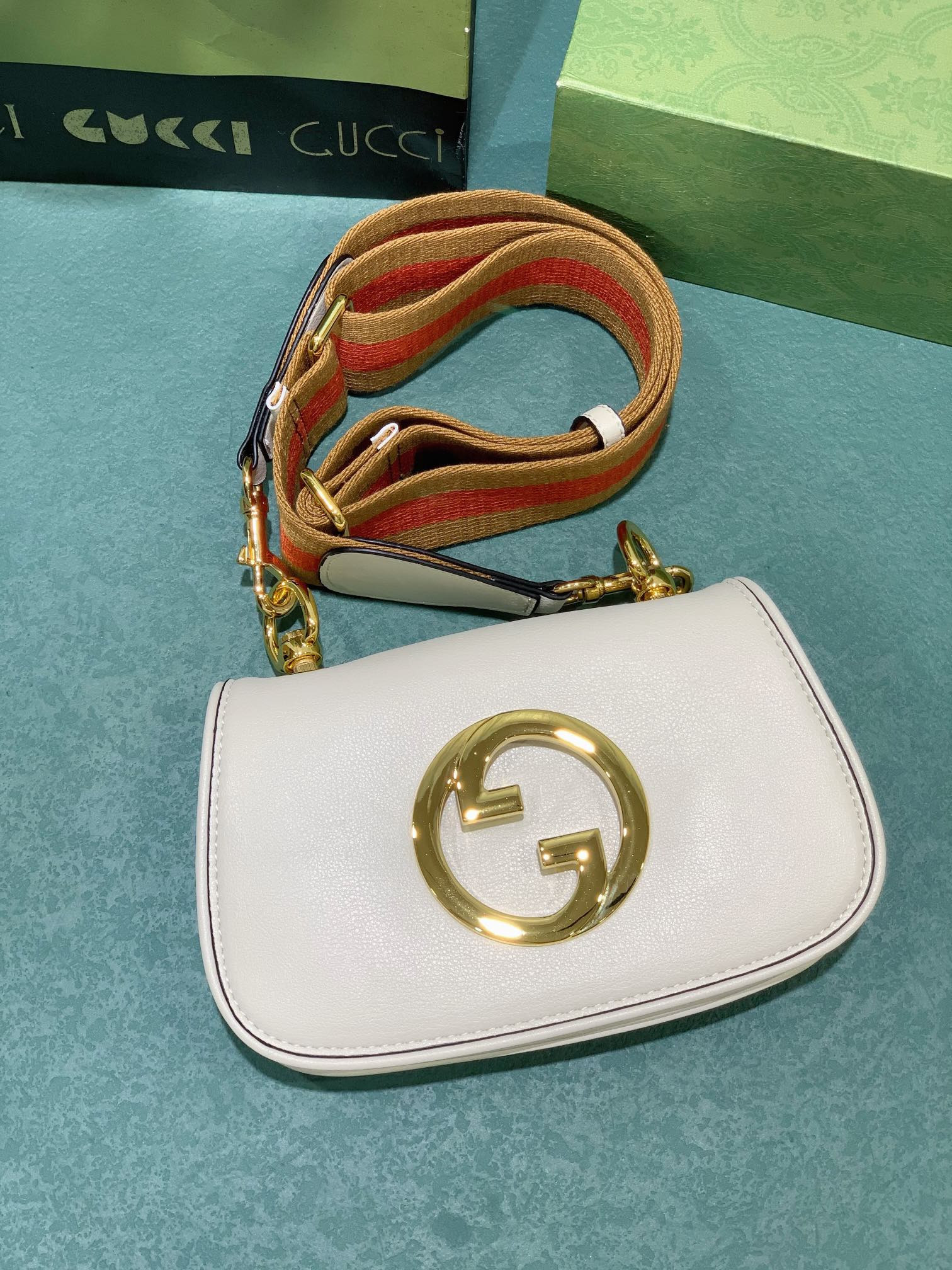 GUCCI BLONDIE MINI BAG WHITE 8.7"W x 5.1"H x 2.2"D