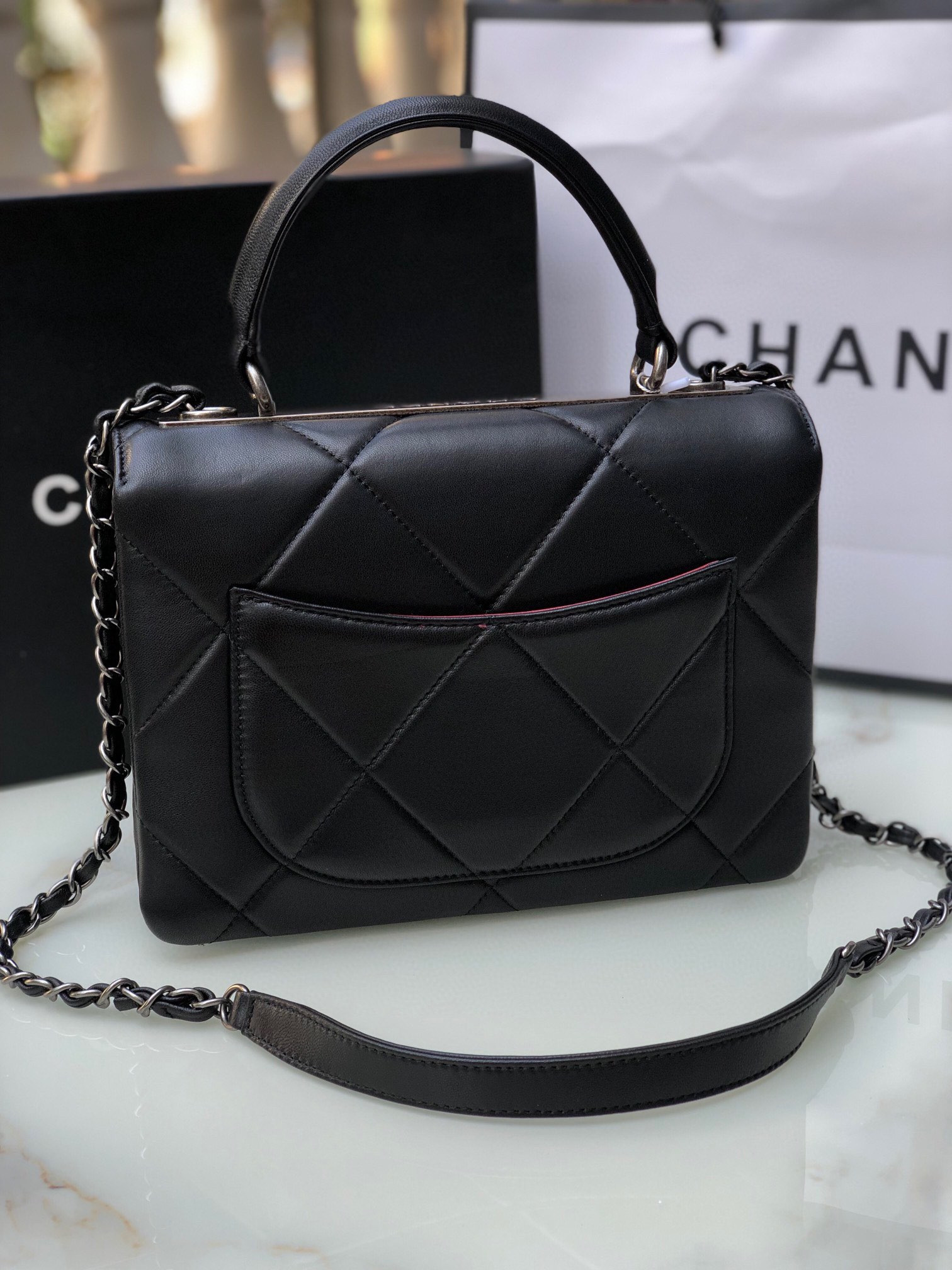 CHANEL FLAP BAG WITH TOP HANDLE 6.6 × 9.8 × 4.7 in