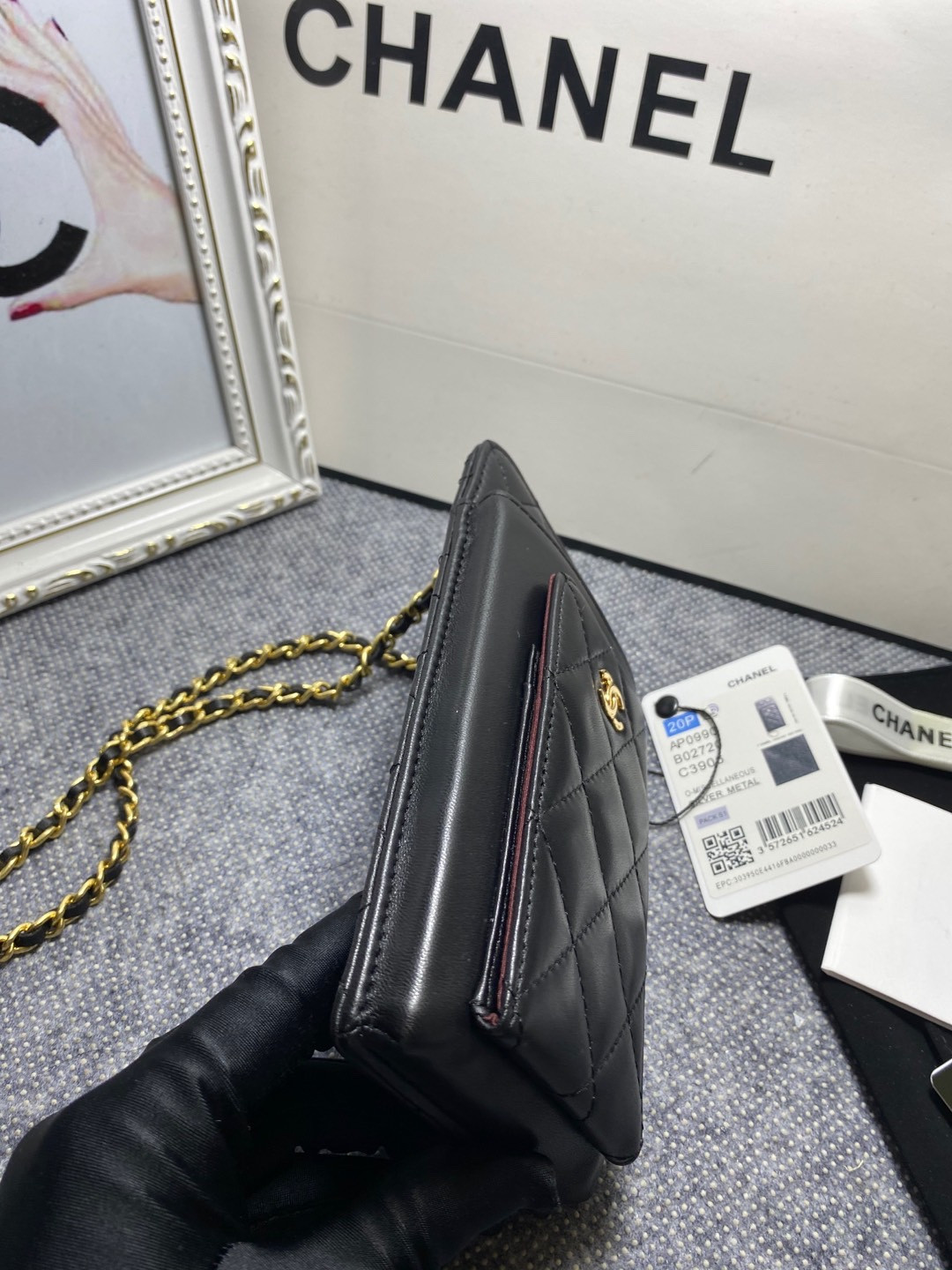 CHANEL LONG ZIPPED WALLET 19-11cm