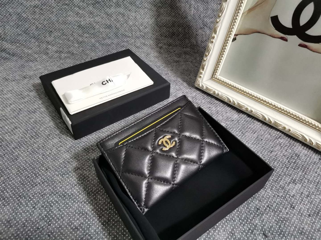 CHANEL CARD HOLDER 10cm
