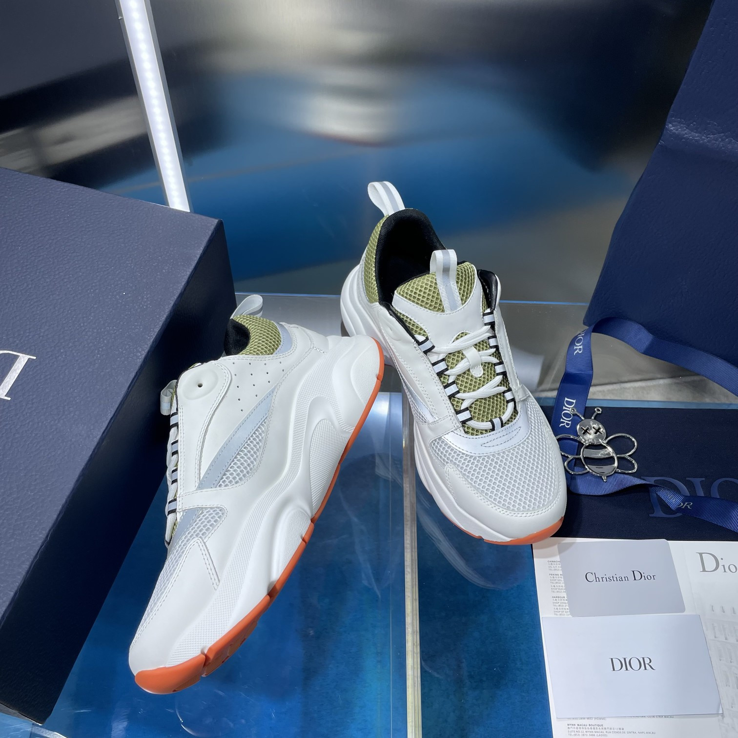 UA Dior B22 white and green Sneaker