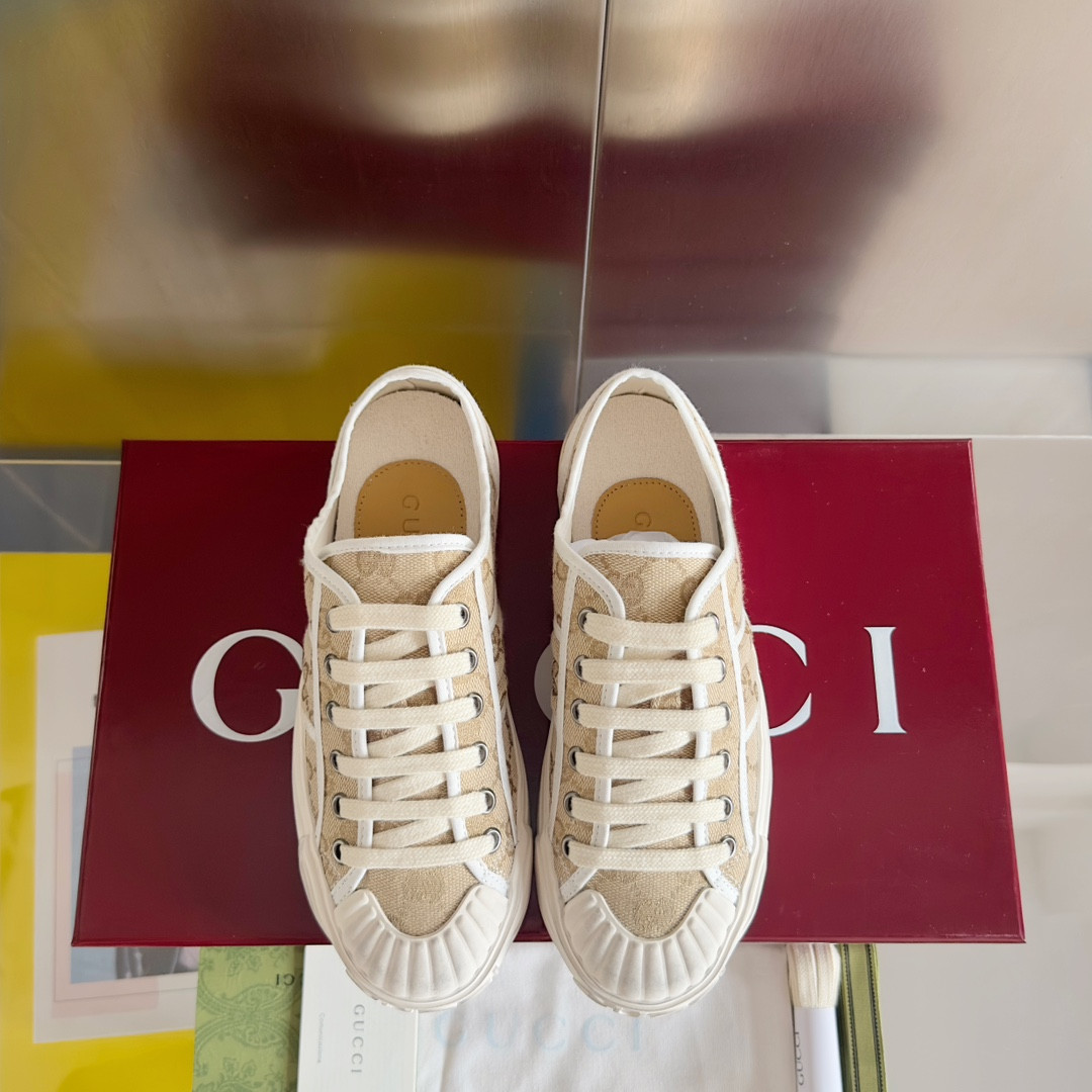 UA GUCCI GG SNEAKER