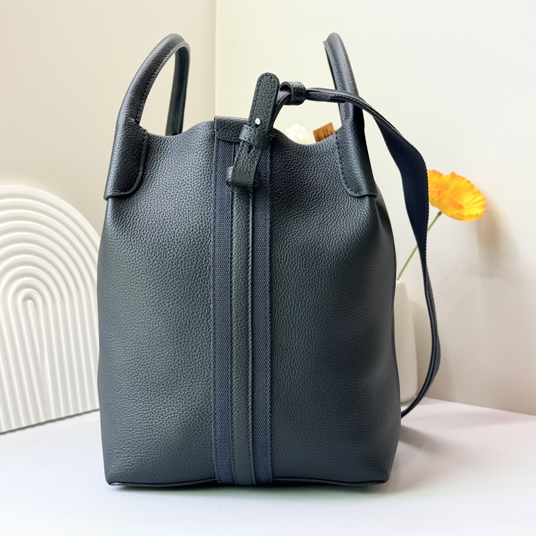 Loro Piana Large Bale Bag Grained Calfskin 24 x 20 x 27 cm