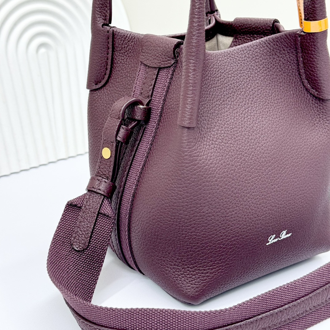 Loro Piana Micro Bale bag Grained Calfskin 23 x 16 x 14 cm