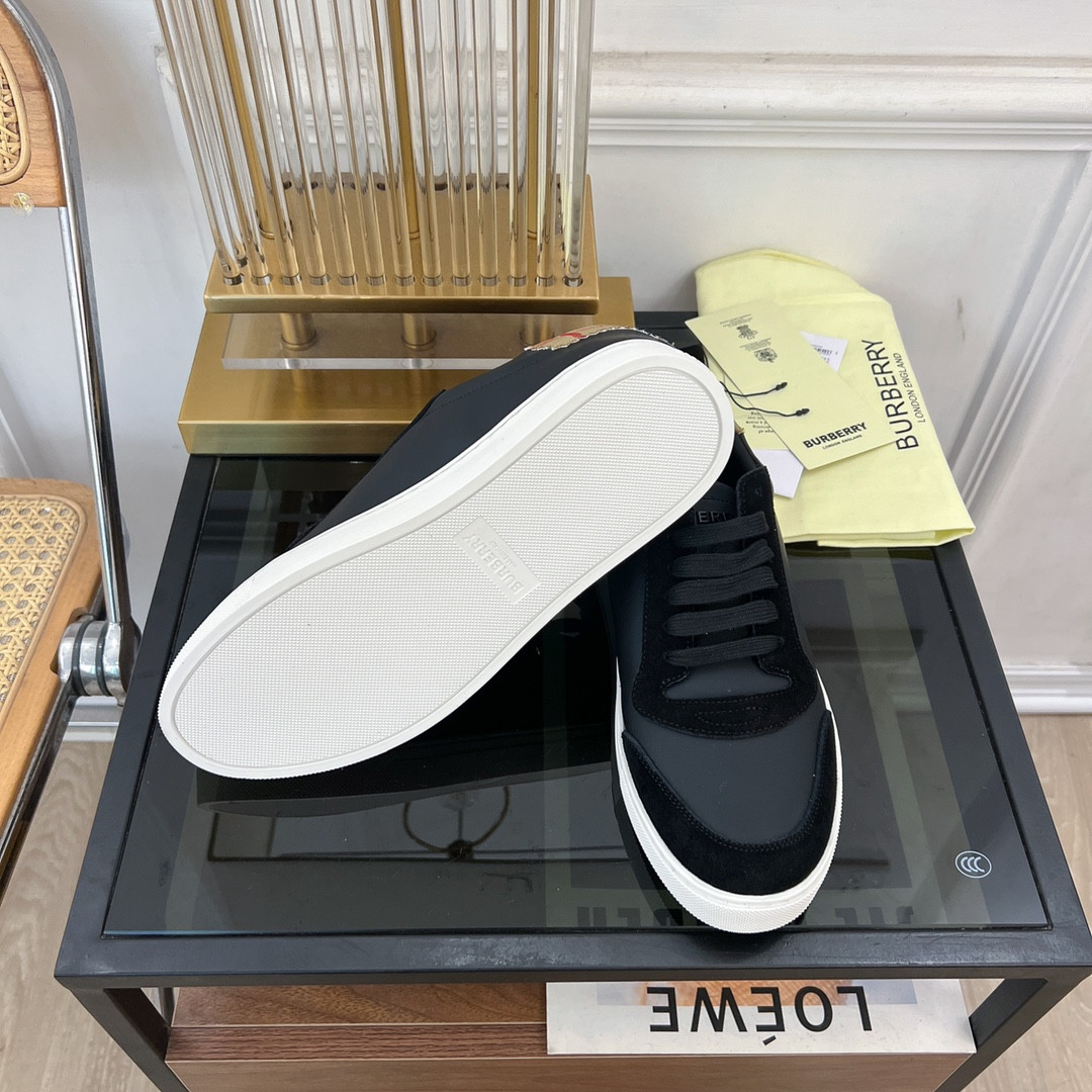 UA Burberry Sneakers