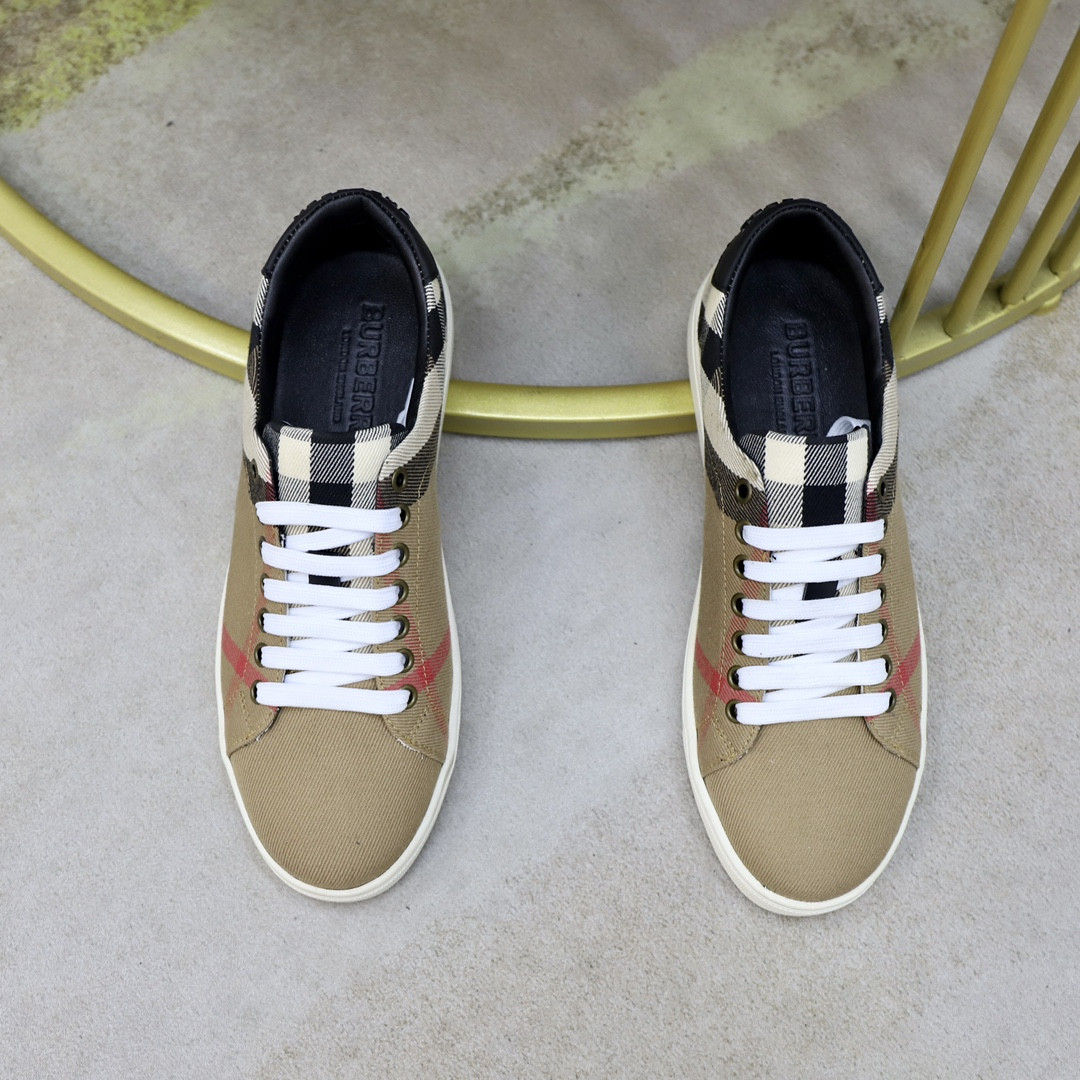 UA Burberry Sneakers