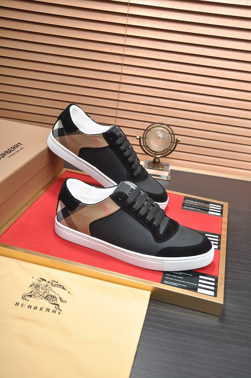 UA Burberry Sneakers