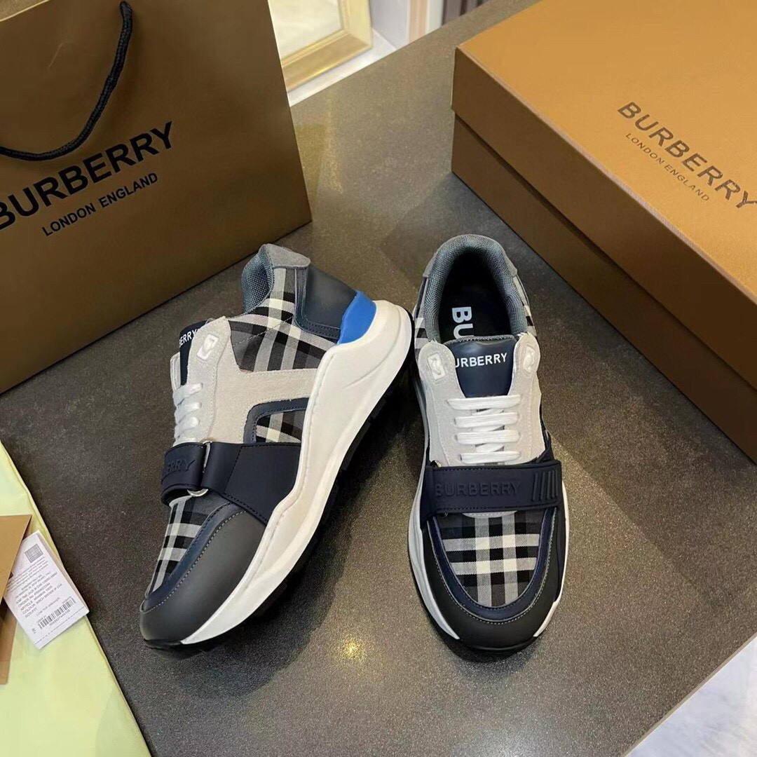 UA Burberry Sneakers