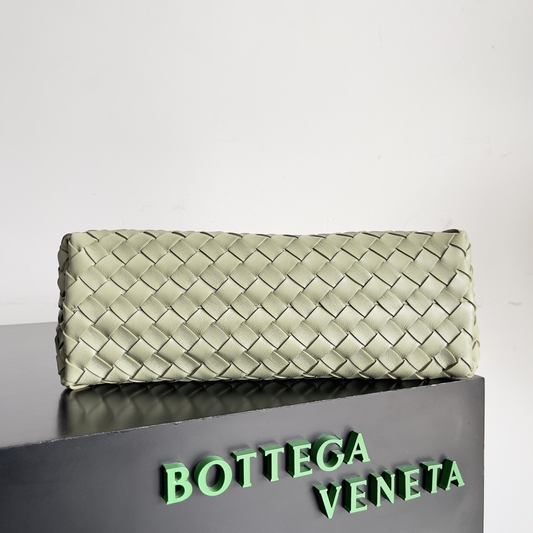 Bottega Veneta East-West Andiamo 29x10x18CM