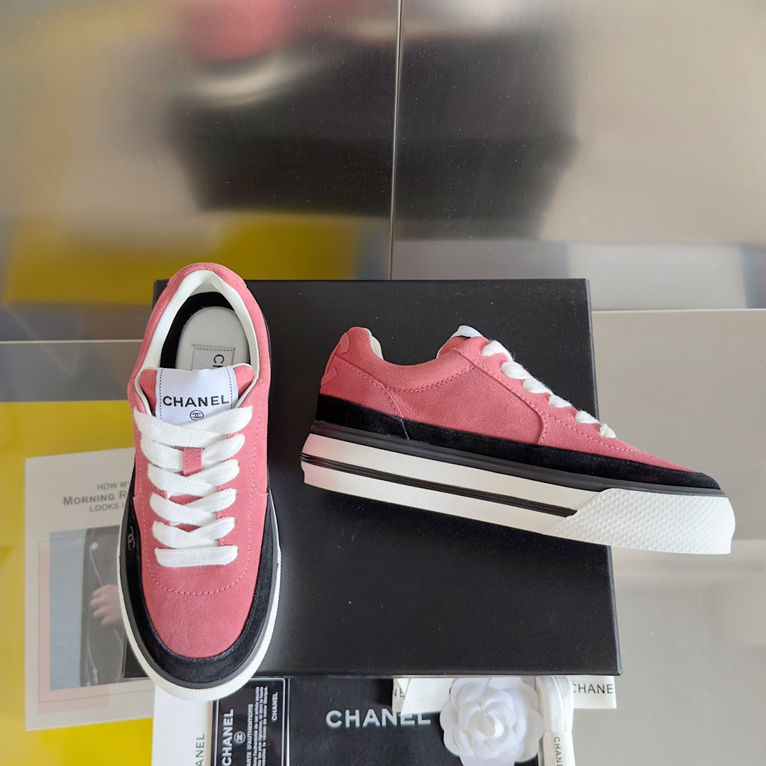 UA CHANEL SNEAKER