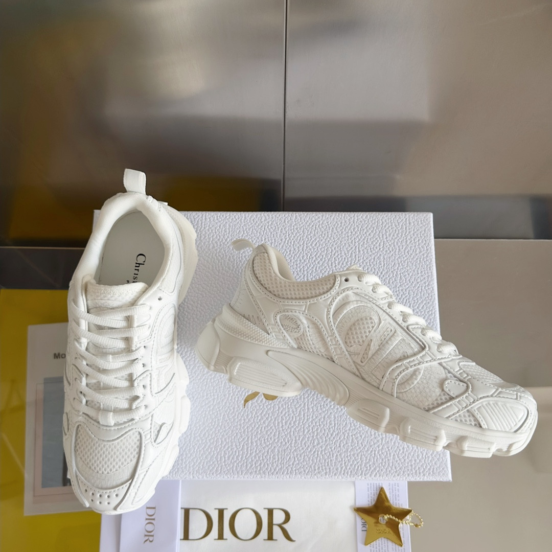 UA Dior Chrono Sneaker