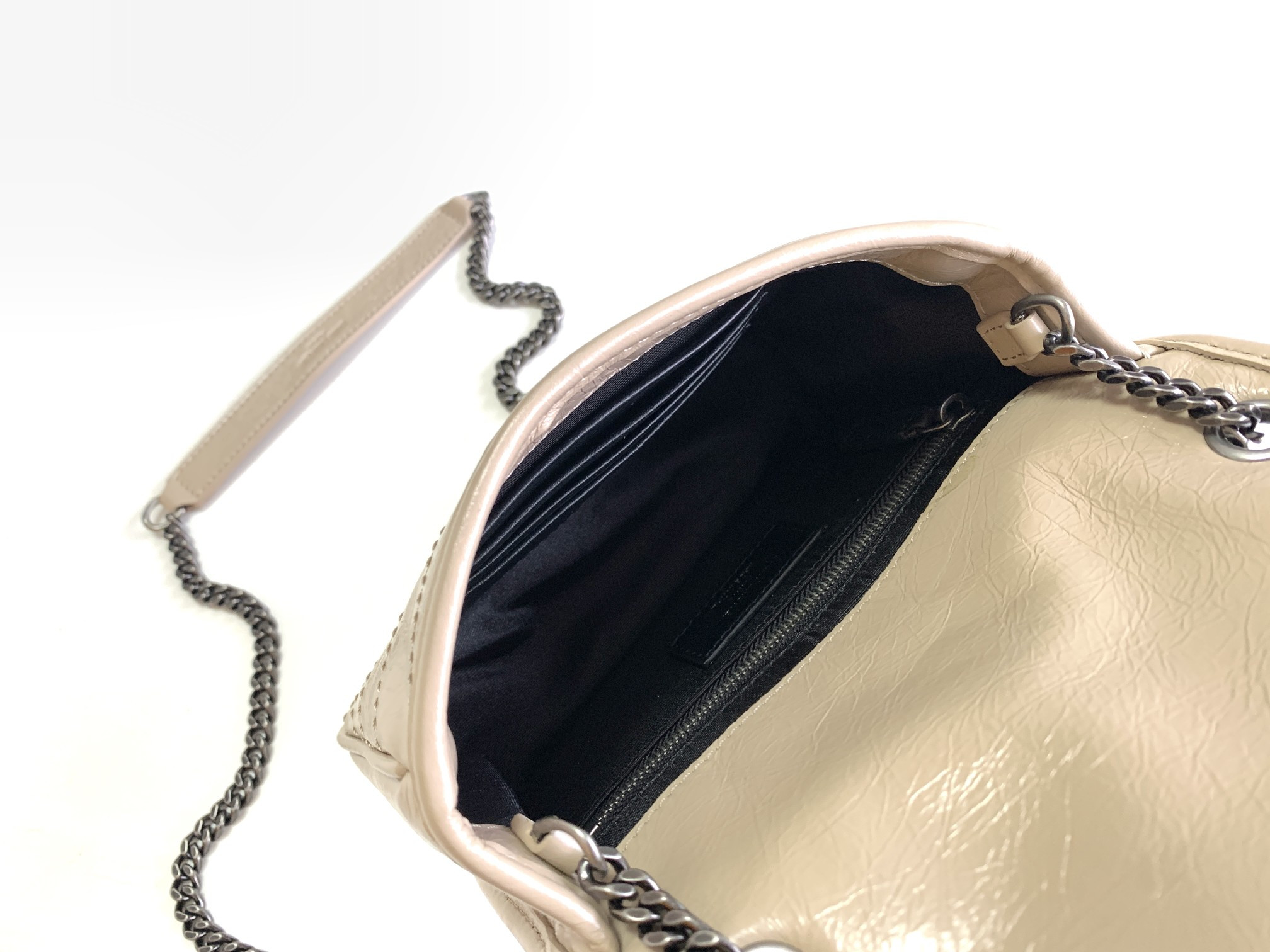 YSL NIKI CHAIN WALLET IN SHINY LEATHER WHITE 19 x 15 x 6 CM