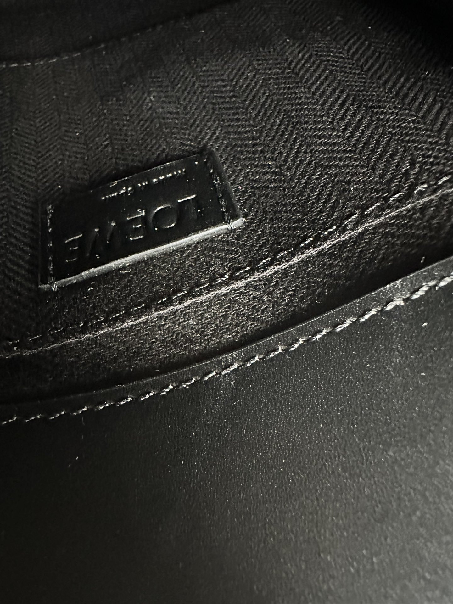 LOEWE Standard A5 Tote 17x6x21.5cm