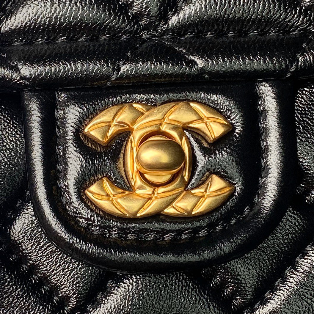 Chanel Flap Handbag 22.5×7×14.5cm