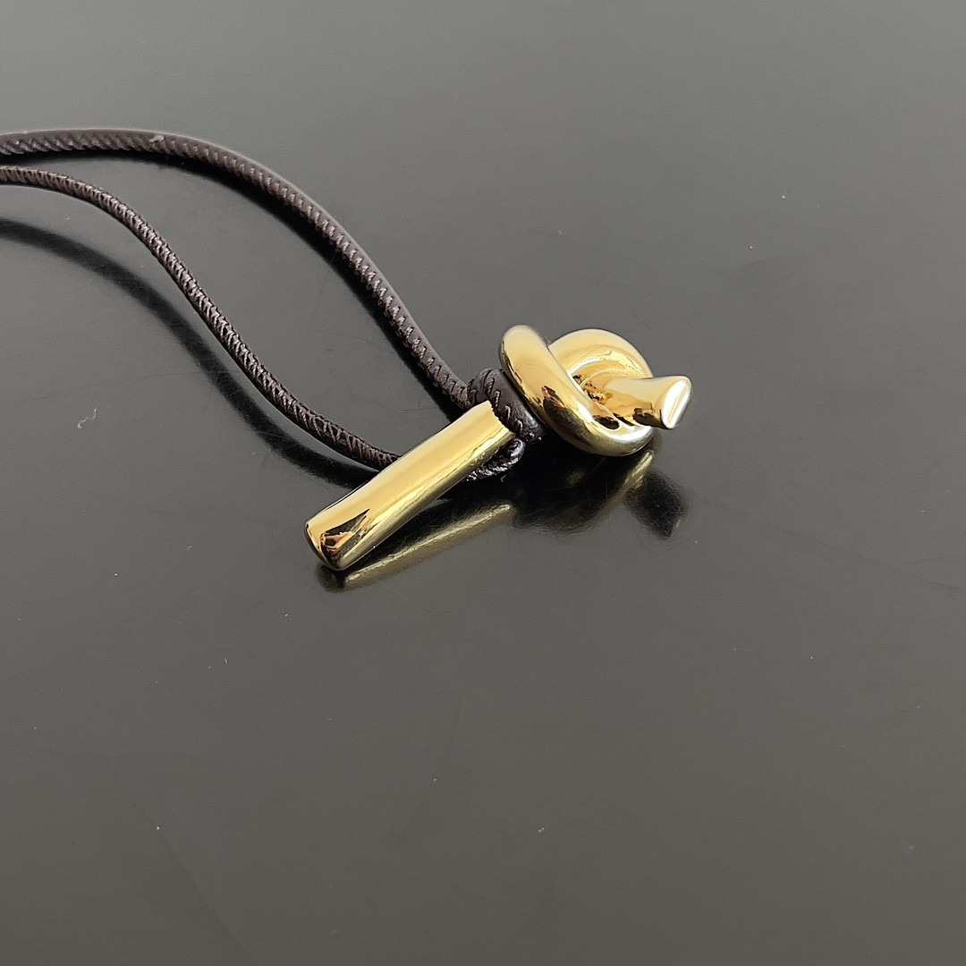 Bottega Veneta Andiamo Clutch 31x13x3cm