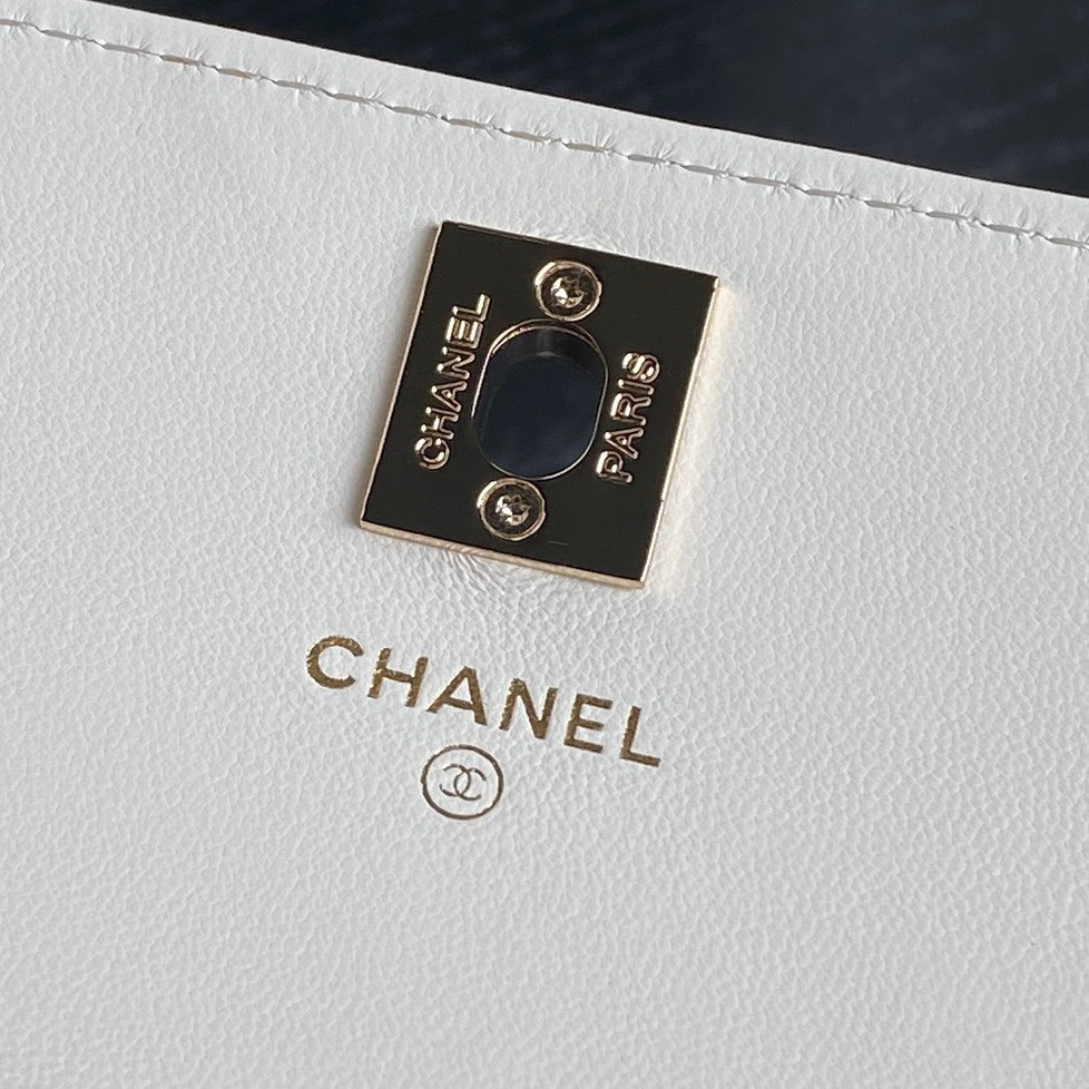 Chanel 24B trendy cc 18.5cm