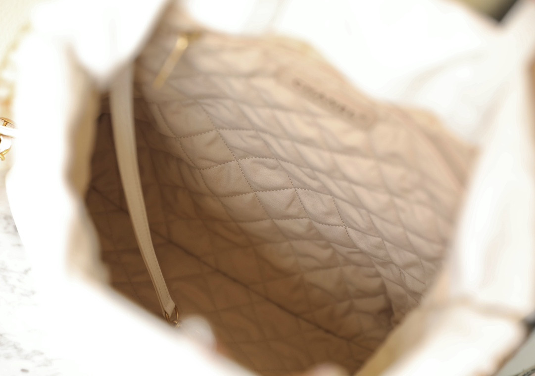 Chanel 22 Handbag Calfskin 29x34x10.5cm