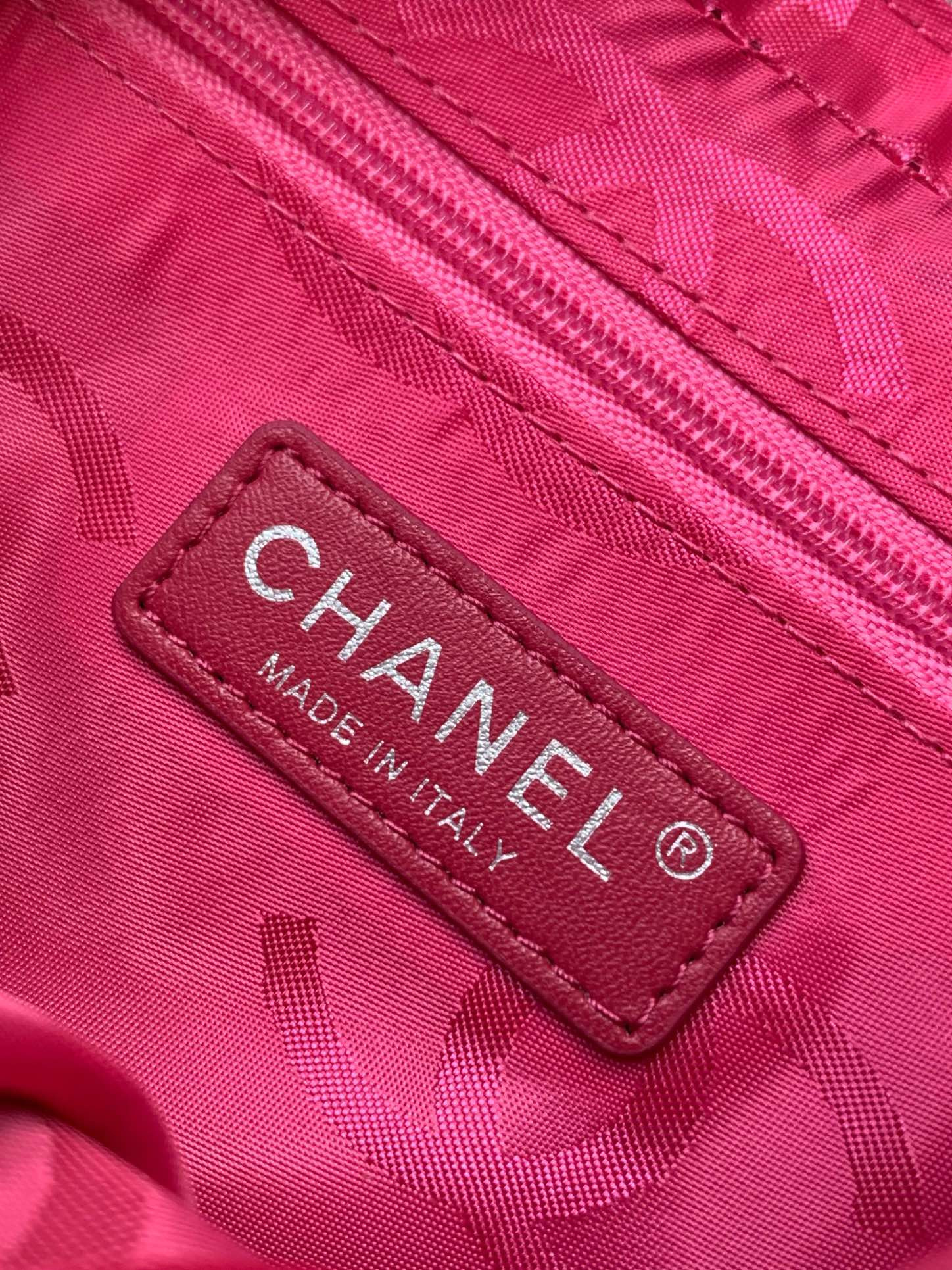 CHANEL Cambon Hobo Bag 20x12x3cm