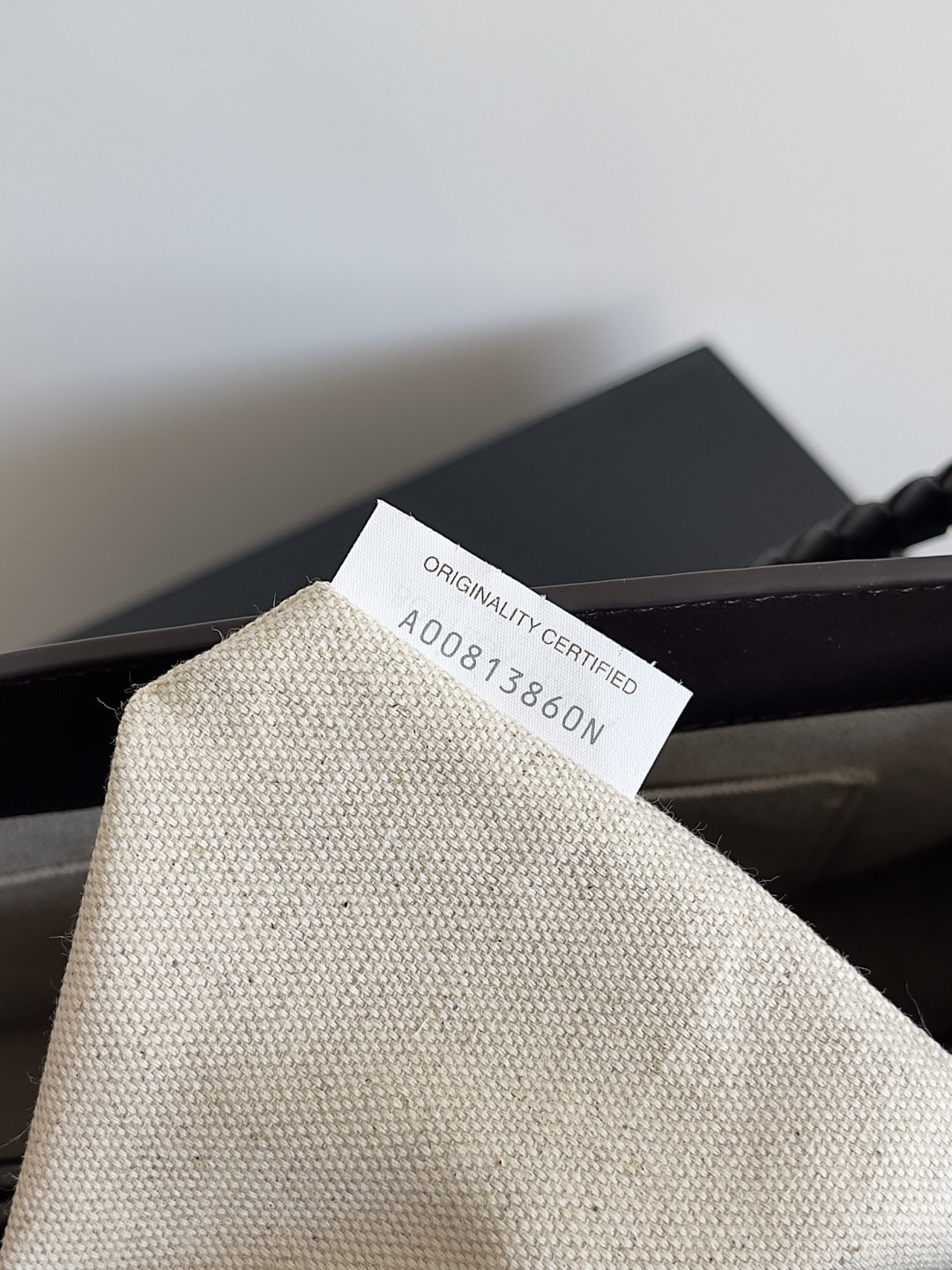 Bottega Veneta Medium Andiamo Messenger 37x26x13cm